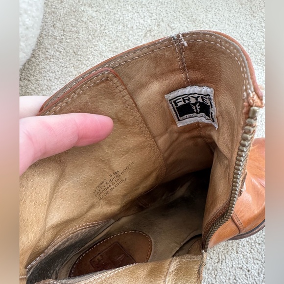 Frye Patty Riding Booties 🤎 - Picture 8 of 11